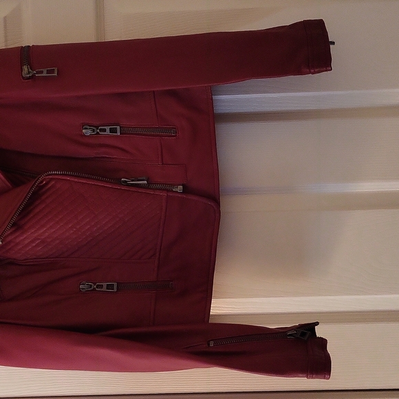 BLANC NOIR BUTTER SOFT LEATHER JACKET.  (BURGUNDY)  ZIPPERS ON ARMS AND POCKETS - Picture 7 of 16